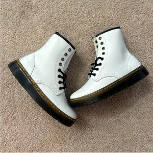 Doc Dr Martens Womens Sz 5 Men’s/youth Sz 4 White Lace Up Combat Boots New